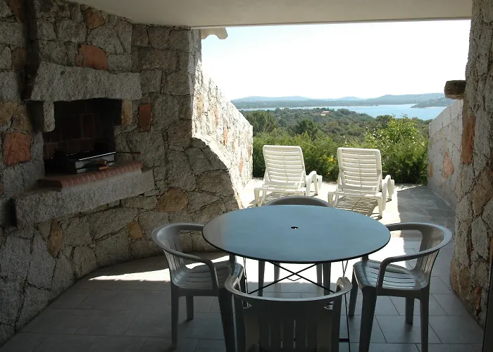 Les Pavillons Du Belvedere Aparthotel 4*